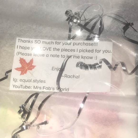 Sweater Weather Mystery Style Box Fall Winter - Picture 7 of 8